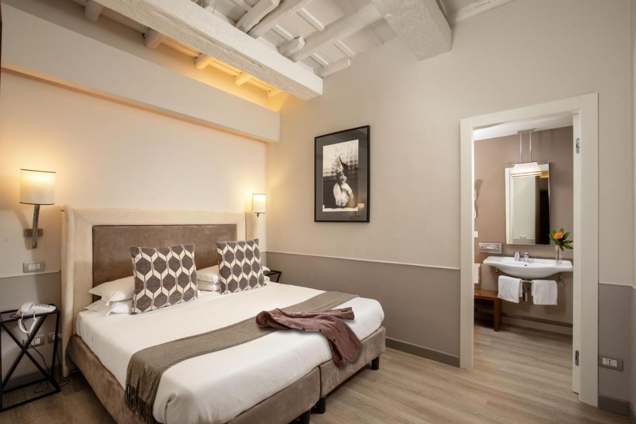 Condotti Palace Рим Екстер'єр фото