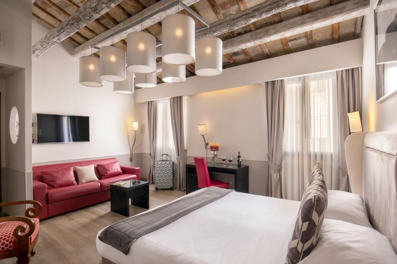 Condotti Palace Рим Екстер'єр фото